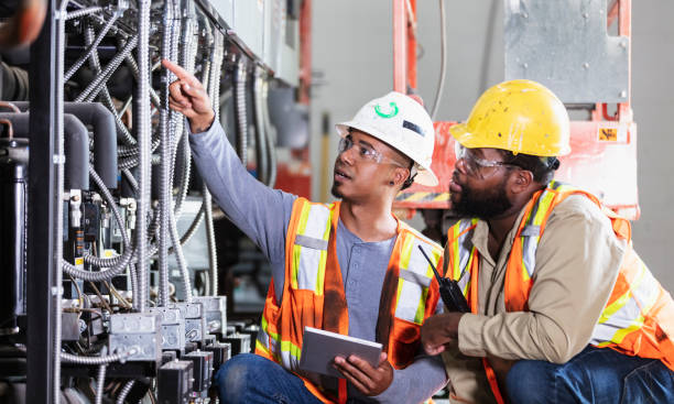 Best Residential Electrician Services  in Lake Forest, CA